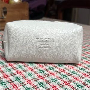 The White Company Textured Leather Cosmetic Case
